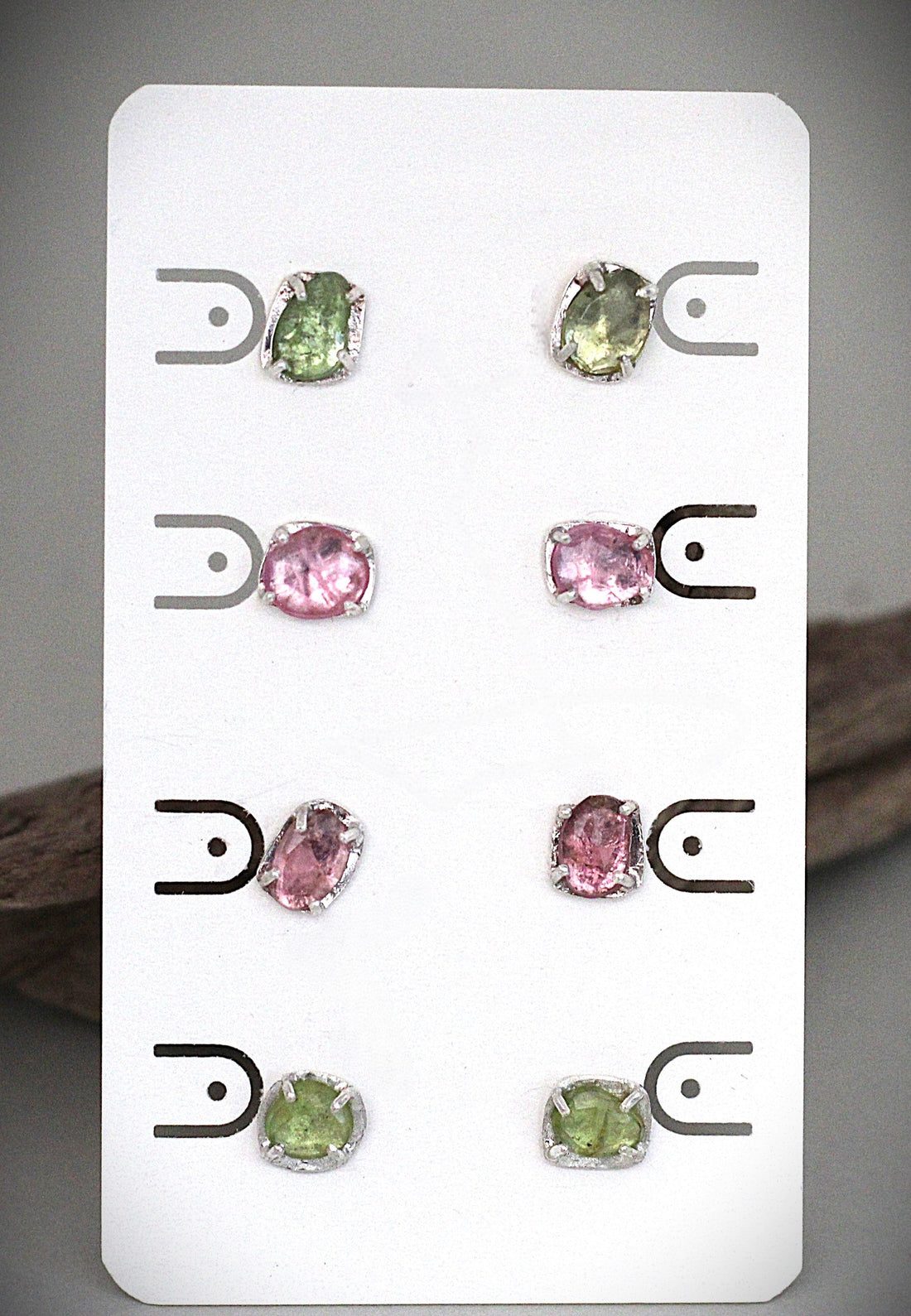 Handgefertigte Turmalin Silber Ringe und Ohrringe von ALPENJUWEL – Unikate aus 925 Sterling Silber mit Rosecut-Schliff