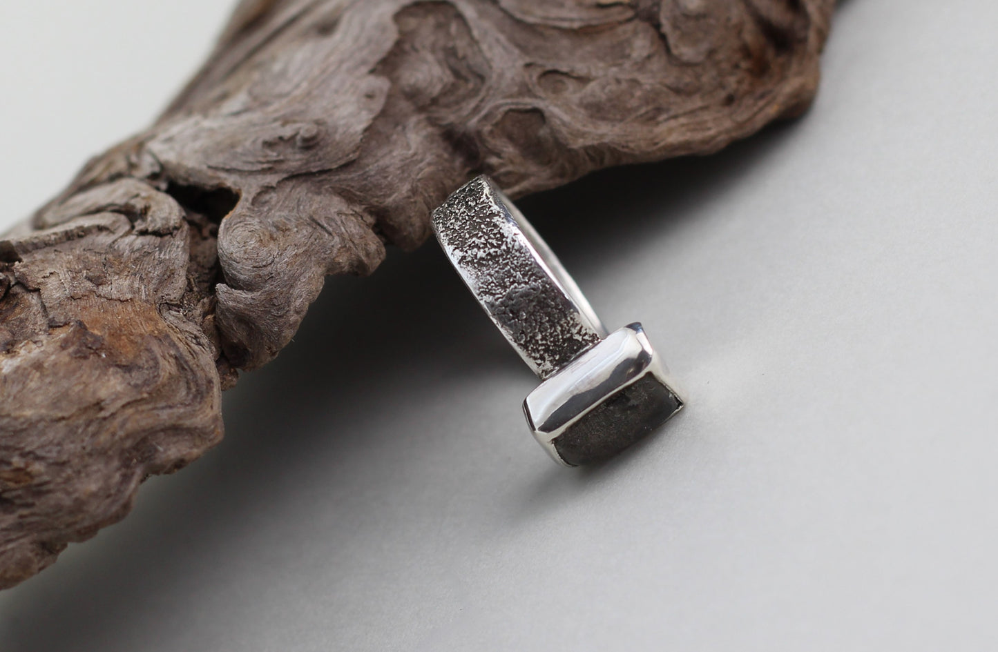 handgemachter Silberring geschwärztes Silber