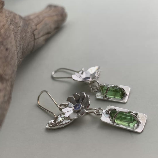 Video Silberohrring Blumendesign Turmalin und Tansanit Alpenschmuck