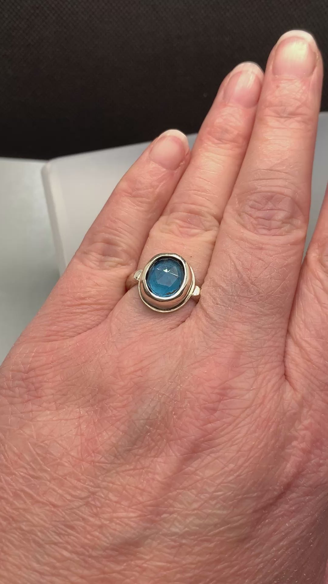 Silberring handgefertigt Quarzring Alpenschmuck